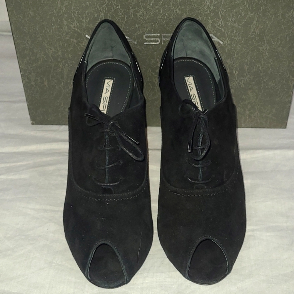 Lace Up Black Peep Toe Suede Crocodile Heel Booties 7.5 7 1/2 VIA SPIGA
